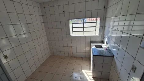 Alugar Casa / Padrão em São José do Rio Preto R$ 1.100,00 - Foto 23
