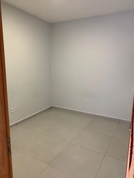 Comprar Casa / Padrão em São José do Rio Preto R$ 300.000,00 - Foto 11