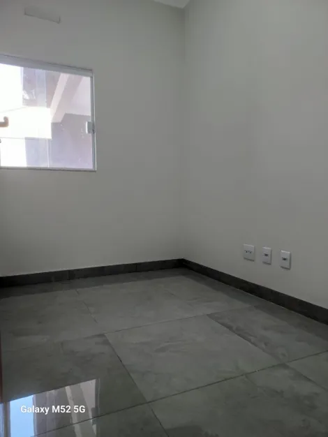 Comprar Casa / Padrão em Bady Bassitt R$ 430.000,00 - Foto 5