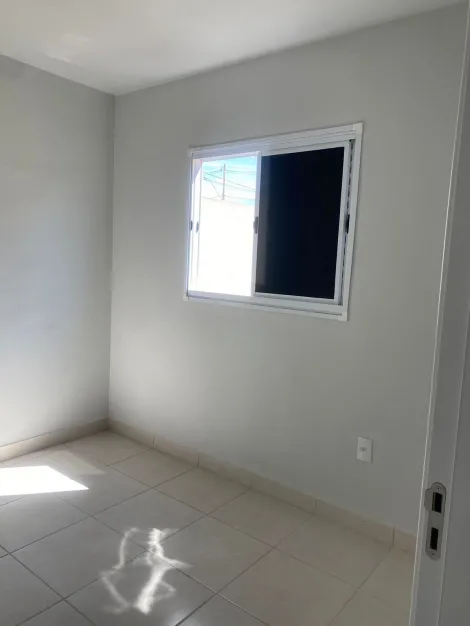 Alugar Casa / Condomínio em São José do Rio Preto R$ 1.000,00 - Foto 2