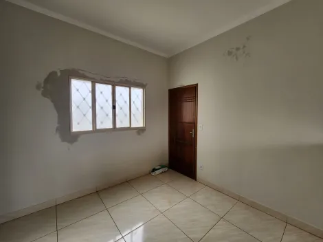 Alugar Casa / Padrão em São José do Rio Preto R$ 1.100,00 - Foto 3