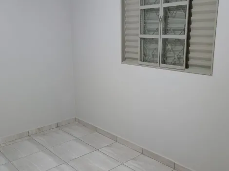 Alugar Casa / Padrão em São José do Rio Preto R$ 1.850,00 - Foto 8