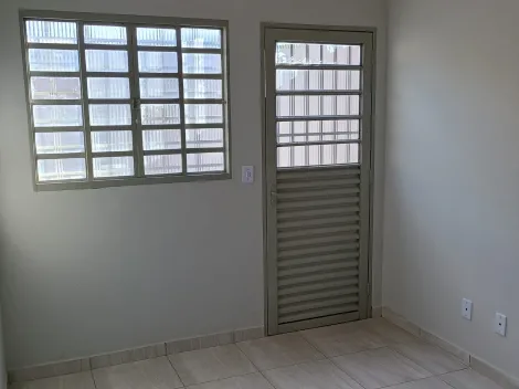 Alugar Casa / Padrão em São José do Rio Preto R$ 1.850,00 - Foto 13