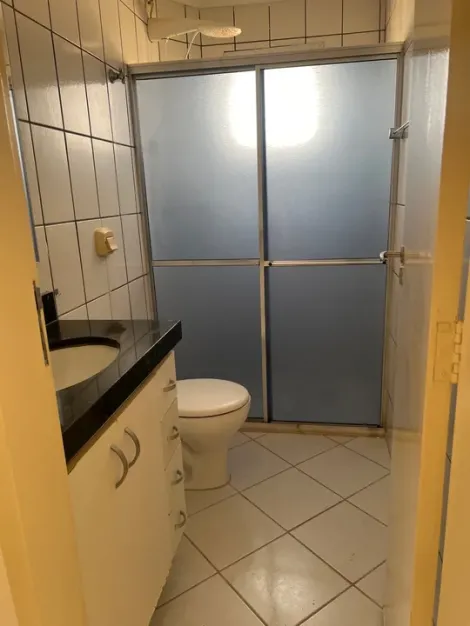 Alugar Apartamento / Padrão em São José do Rio Preto R$ 1.100,00 - Foto 8