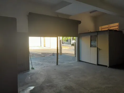 Alugar Comercial / Salão em São José do Rio Preto R$ 2.000,00 - Foto 4