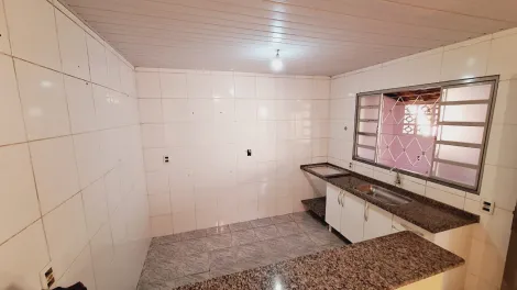 Alugar Casa / Padrão em São José do Rio Preto apenas R$ 700,00 - Foto 3