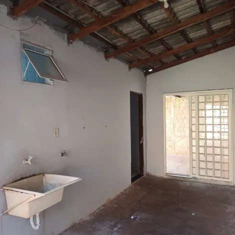 Alugar Casa / Padrão em São José do Rio Preto apenas R$ 900,00 - Foto 4