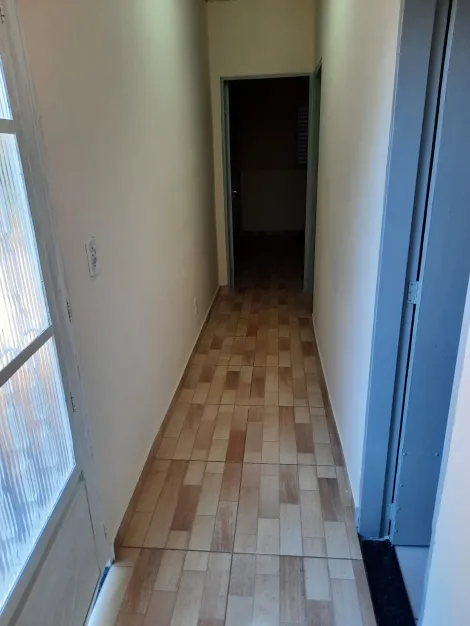 Comprar Casa / Padrão em São José do Rio Preto R$ 150.000,00 - Foto 2