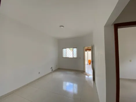 Comprar Casa / Padrão em Cedral R$ 230.000,00 - Foto 2