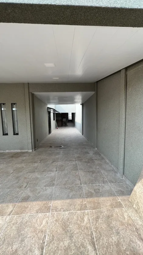 Comprar Casa / Padrão em São José do Rio Preto R$ 480.000,00 - Foto 3