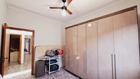 Alugar Casa / Padrão em São José do Rio Preto R$ 2.500,00 - Foto 16