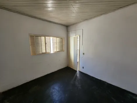 Alugar Casa / Padrão em São José do Rio Preto R$ 600,00 - Foto 6