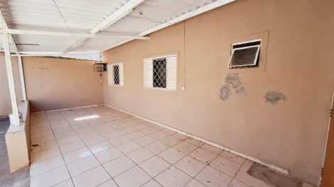 Alugar Casa / Padrão em São José do Rio Preto R$ 1.300,00 - Foto 3