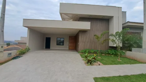 Casa / Condomínio em Mirassol 