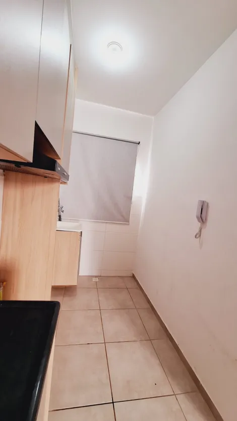 Alugar Apartamento / Padrão em São José do Rio Preto R$ 850,00 - Foto 5