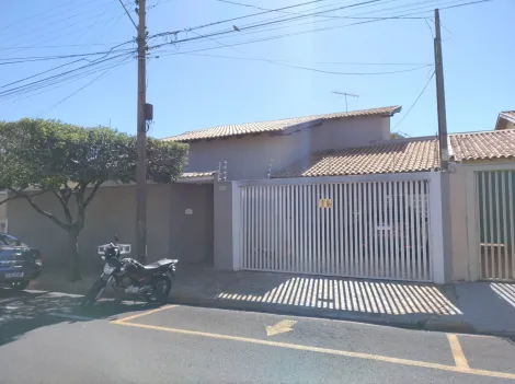 Casa / Padrão em São José do Rio Preto 