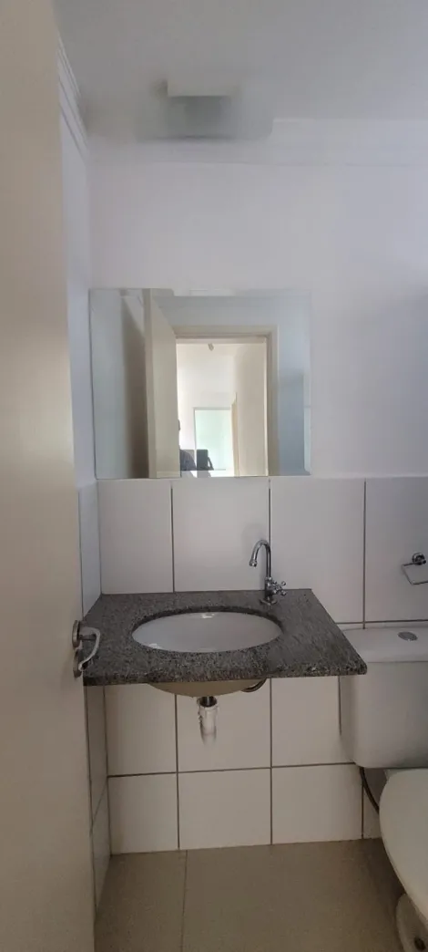 Alugar Apartamento / Padrão em São José do Rio Preto R$ 1.700,00 - Foto 6