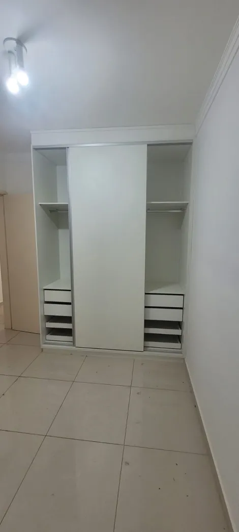 Alugar Apartamento / Padrão em São José do Rio Preto R$ 1.700,00 - Foto 12