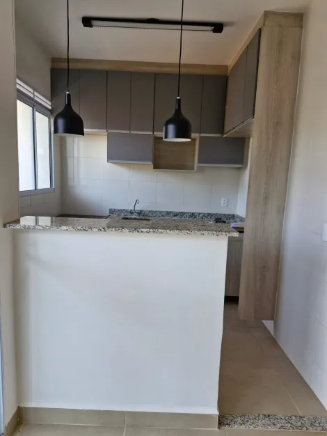 Alugar Casa / Condomínio em São José do Rio Preto R$ 3.000,00 - Foto 2