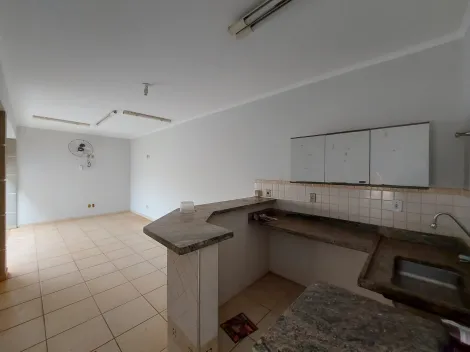 Alugar Casa / Padrão em São José do Rio Preto R$ 3.500,00 - Foto 16