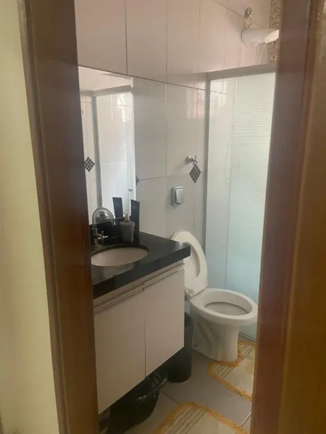 Comprar Casa / Padrão em São José do Rio Preto R$ 450.000,00 - Foto 4