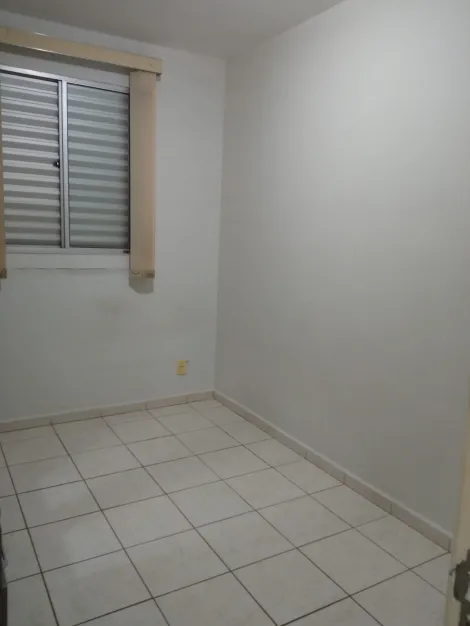 Alugar Apartamento / Padrão em São José do Rio Preto. apenas R$ 170.000,00