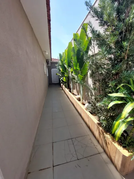 Comprar Casa / Padrão em São José do Rio Preto apenas R$ 850.000,00 - Foto 4