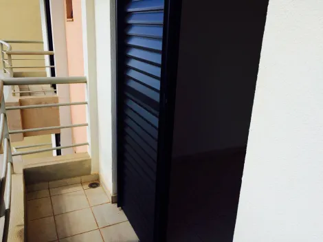 Alugar Apartamento / Padrão em São José do Rio Preto R$ 1.100,00 - Foto 6