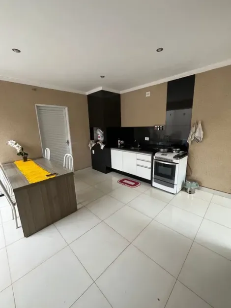 Comprar Casa / Padrão em São José do Rio Preto R$ 530.000,00 - Foto 4