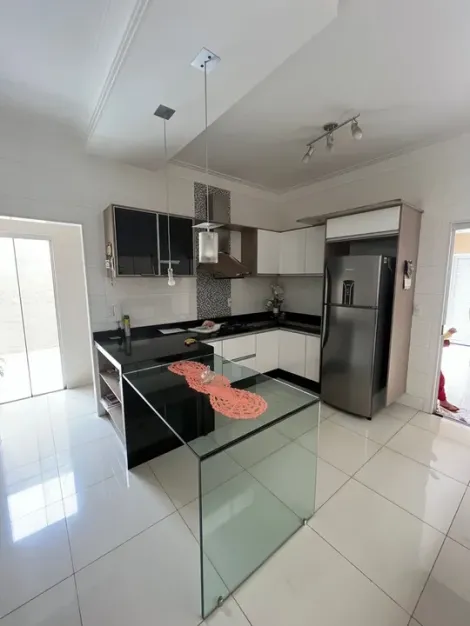 Comprar Casa / Padrão em São José do Rio Preto R$ 530.000,00 - Foto 12