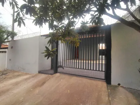 Alugar Casa / Padrão em São José do Rio Preto. apenas R$ 950,00