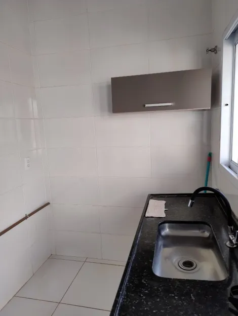 Alugar Casa / Padrão em Bady Bassitt R$ 1.000,00 - Foto 4