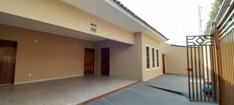 Alugar Casa / Padrão em São José do Rio Preto R$ 2.200,00 - Foto 3