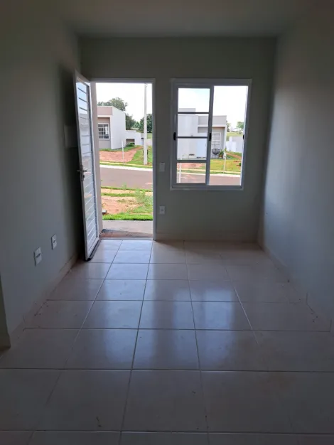 Alugar Casa / Condomínio em São José do Rio Preto. apenas R$ 1.000,00