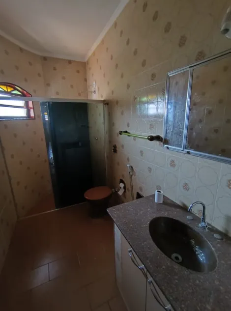 Alugar Casa / Padrão em São José do Rio Preto R$ 3.300,00 - Foto 5