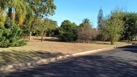 Terreno / Condomínio em Guapiaçu 