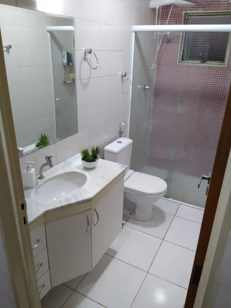 Comprar Apartamento / Padrão em São José do Rio Preto R$ 270.000,00 - Foto 2