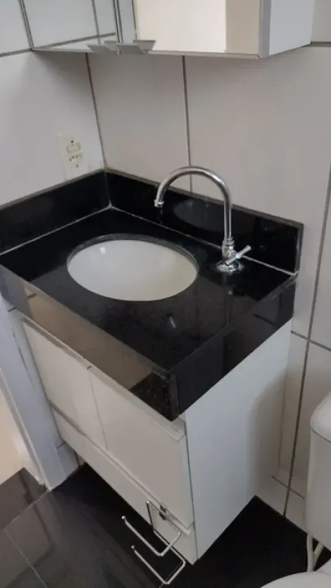 Comprar Apartamento / Padrão em São José do Rio Preto R$ 210.000,00 - Foto 14