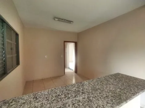 Alugar Casa / Padrão em São José do Rio Preto R$ 1.700,00 - Foto 6