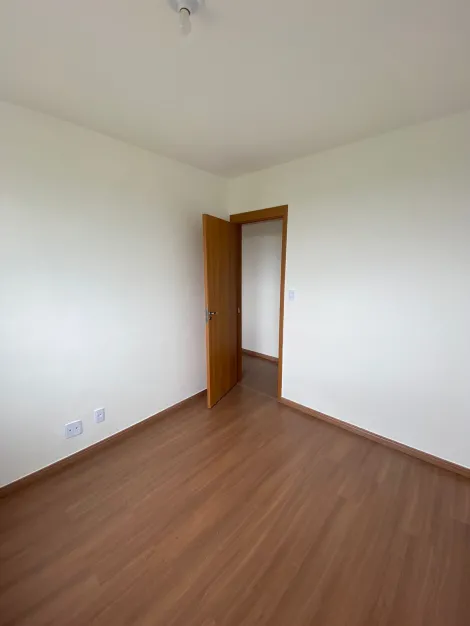 Comprar Apartamento / Cobertura em São José do Rio Preto R$ 350.000,00 - Foto 2