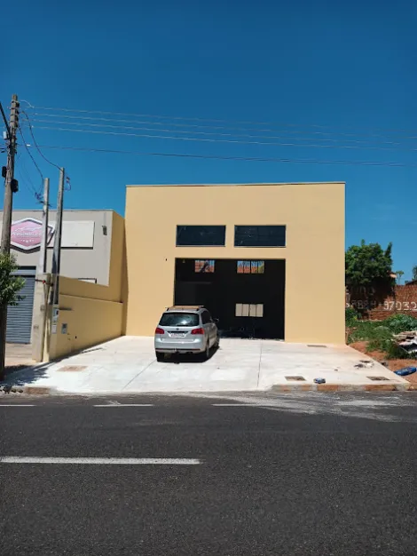 Alugar Comercial / Salão em São José do Rio Preto. apenas R$ 2.800,00