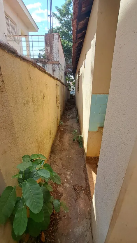 Comprar Casa / Padrão em São José do Rio Preto R$ 300.000,00 - Foto 2