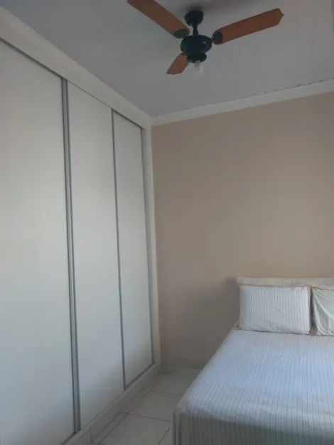 Comprar Casa / Padrão em São José do Rio Preto R$ 440.000,00 - Foto 5