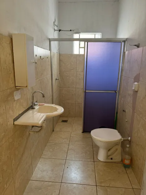 Alugar Casa / Padrão em São José do Rio Preto R$ 1.200,00 - Foto 9