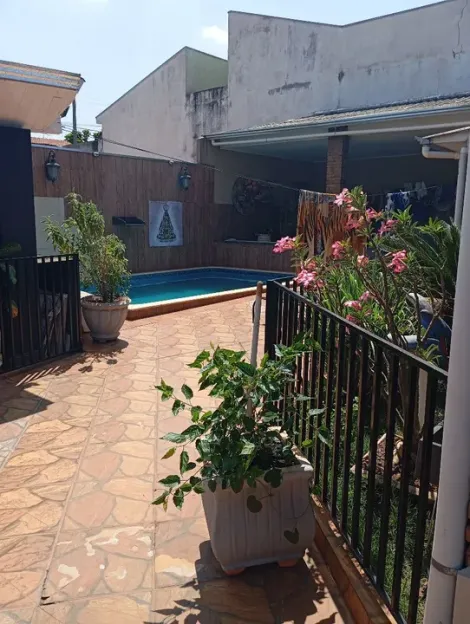 Comprar Casa / Padrão em São José do Rio Preto R$ 350.000,00 - Foto 2