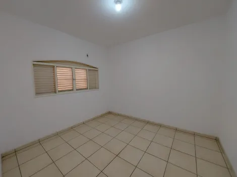 Alugar Casa / Padrão em Guapiaçu R$ 2.500,00 - Foto 8