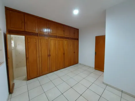 Alugar Casa / Padrão em Guapiaçu R$ 2.500,00 - Foto 14