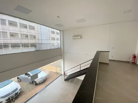 Alugar Comercial / Salão em São José do Rio Preto R$ 2.700,00 - Foto 4