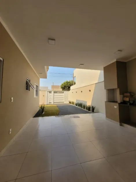 Comprar Casa / Padrão em Mirassol apenas R$ 400.000,00 - Foto 1