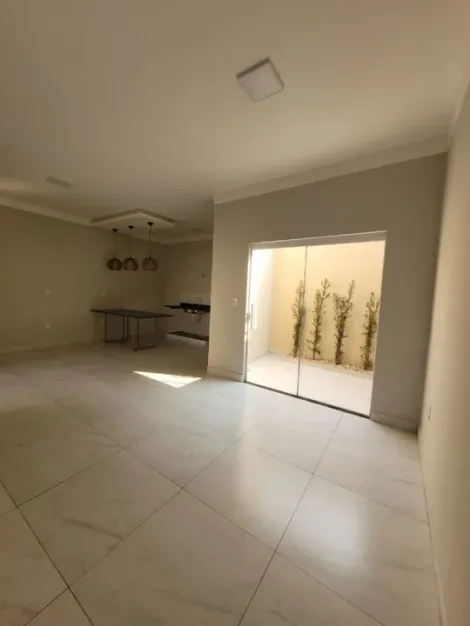 Comprar Casa / Padrão em Mirassol R$ 400.000,00 - Foto 9